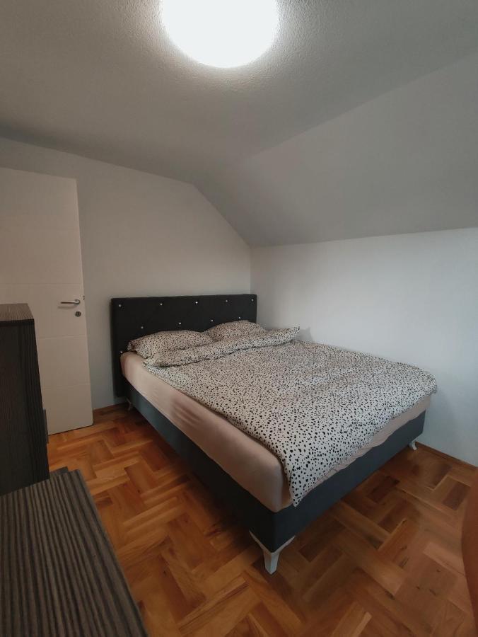 Apartman-Vikendica Mihajlovic Баня Лука Екстериор снимка
