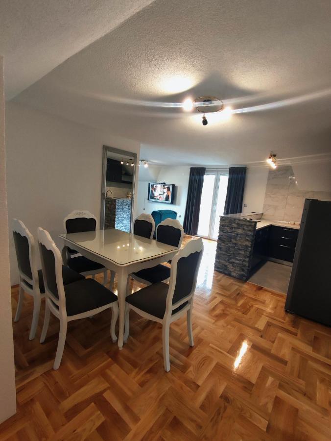 Apartman-Vikendica Mihajlovic Баня Лука Екстериор снимка